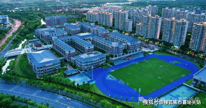 地址-最新房价户型图-小区环境-楼盘详情-交房时间-周边配套-售楼处电话AG真人app西派云间首页网站-西派云间售楼处电话-楼盘详情-交房时间-(图12)