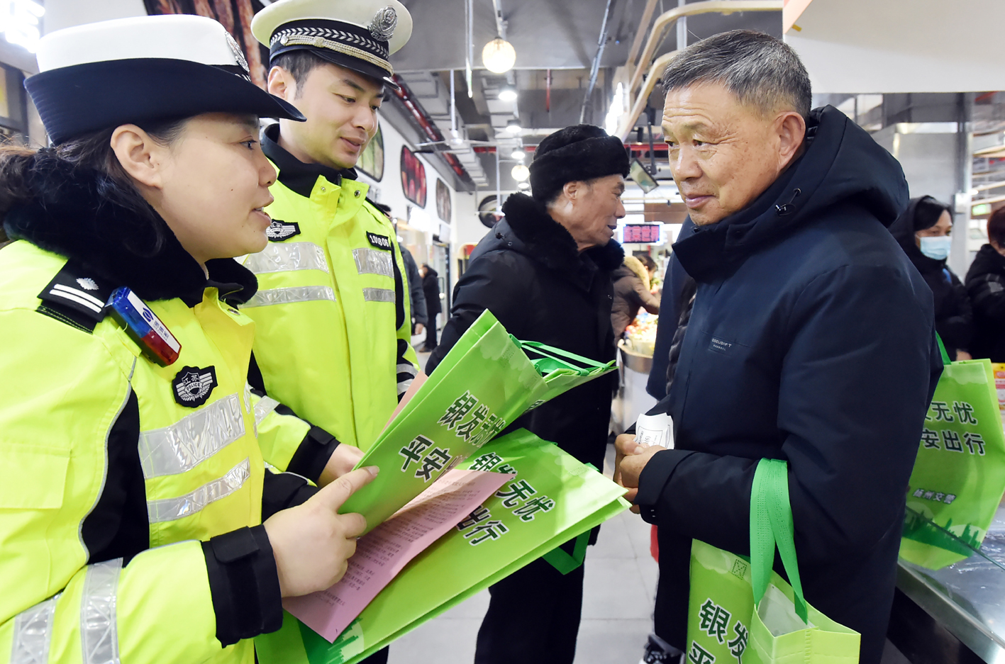 里迎新春 扬州大厨教做“福气年菜”AG真