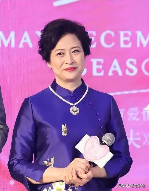 错在北京豪宅请客装修很有品味老公罕见亮相AG真人百家家乐APP67岁许娣近况不(图19)